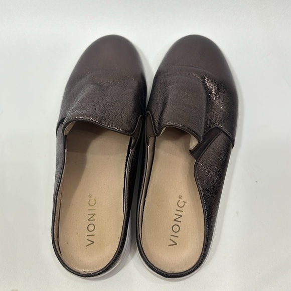 Vionic Dakota Metalic Brown Slip on Sneakers size 8.5 - Picture 2 of 8